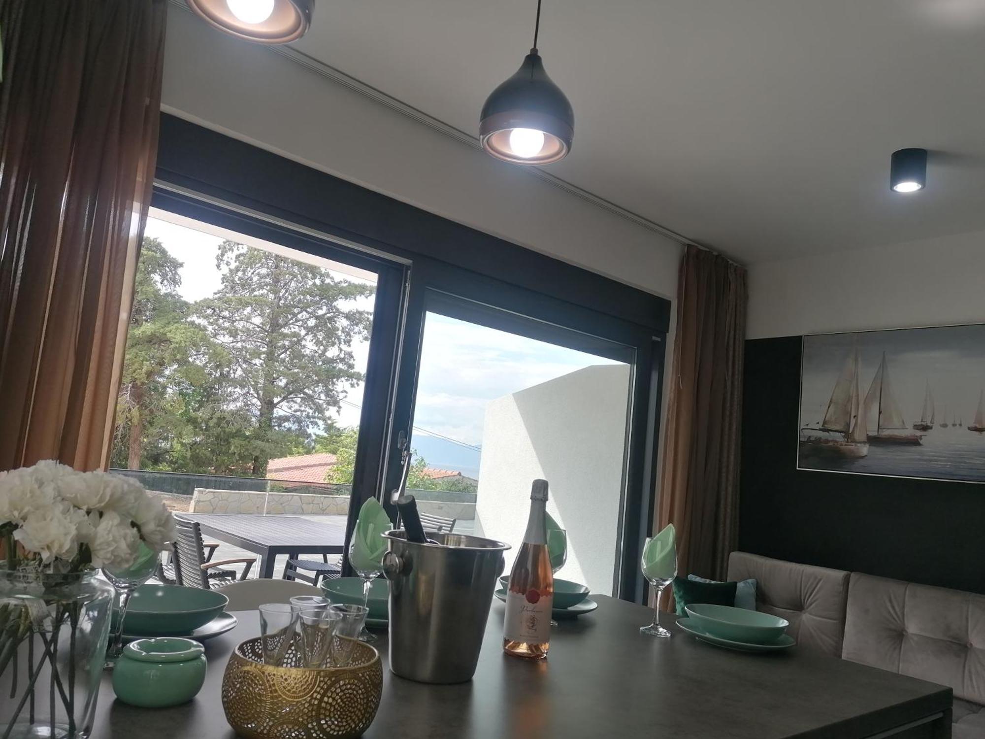 Golden Sunset Apartment Njivice Ngoại thất bức ảnh