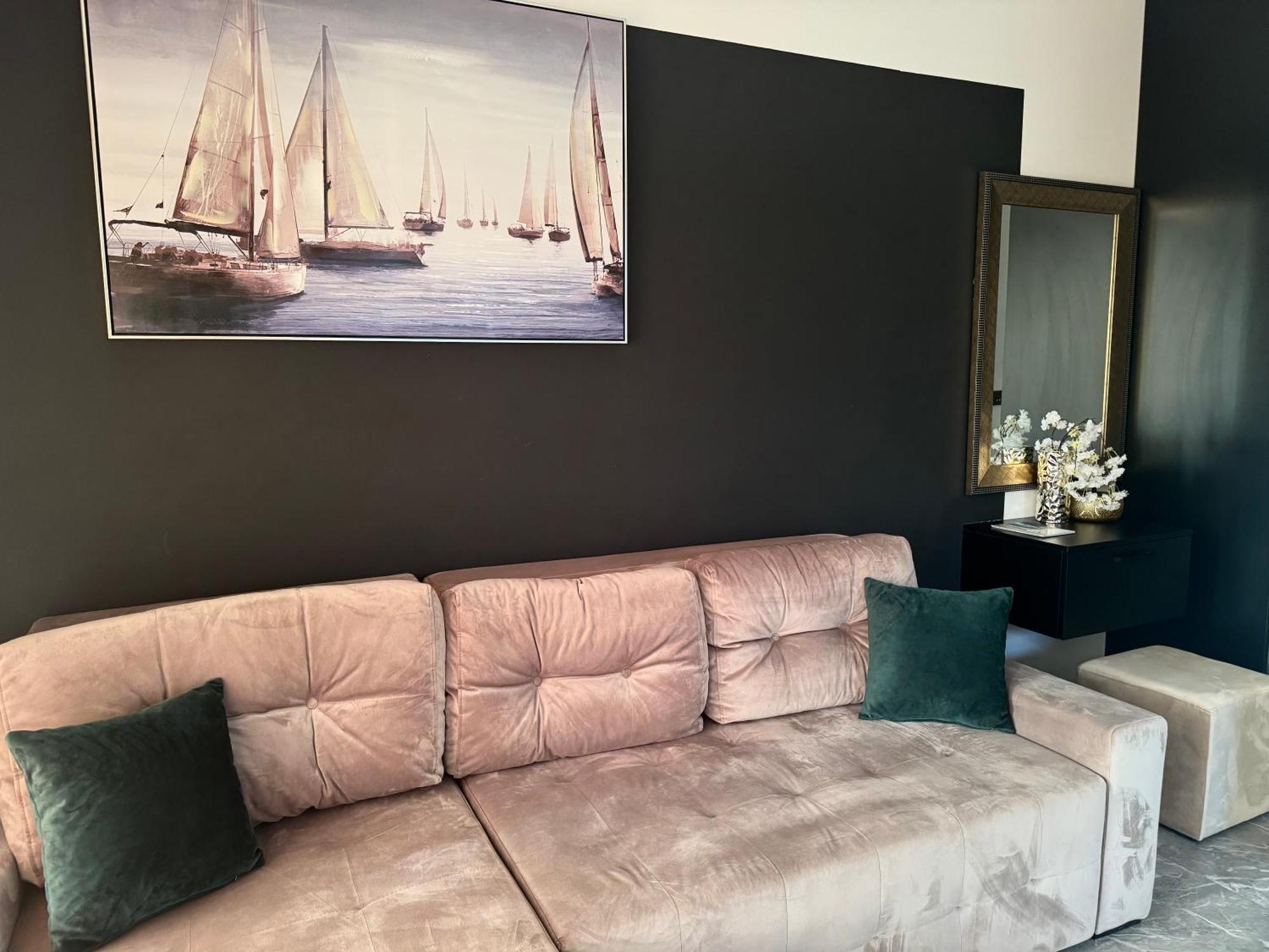 Golden Sunset Apartment Njivice Ngoại thất bức ảnh