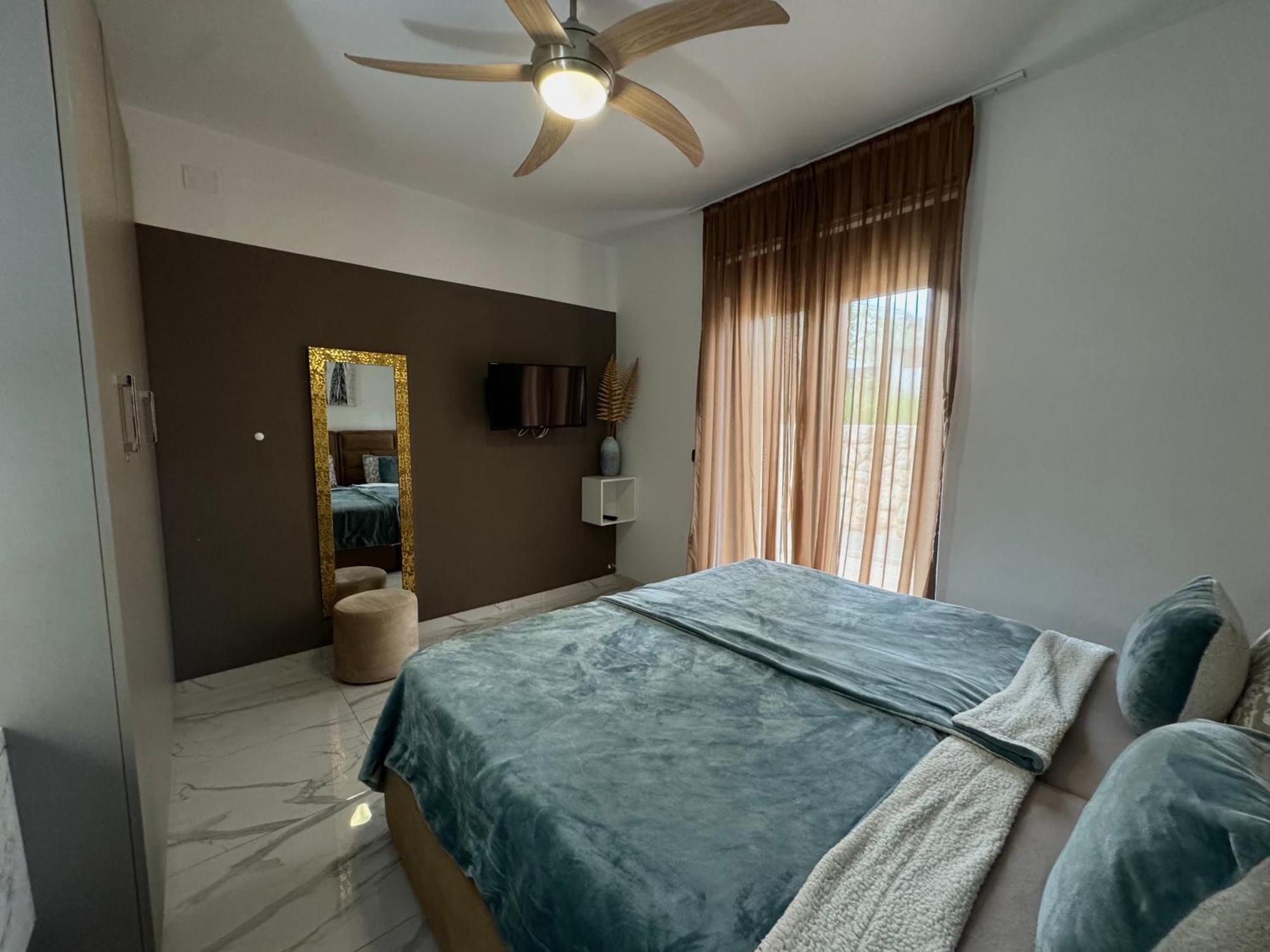 Golden Sunset Apartment Njivice Ngoại thất bức ảnh