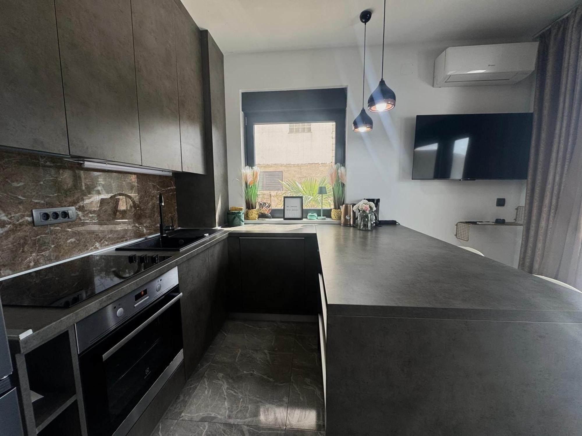 Golden Sunset Apartment Njivice Ngoại thất bức ảnh